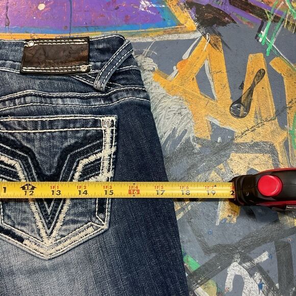 Vigoss The Chelsea Capri Jeans - Size 3/4 - Dark Wash, Embellished Buttons - Picture 11 of 11